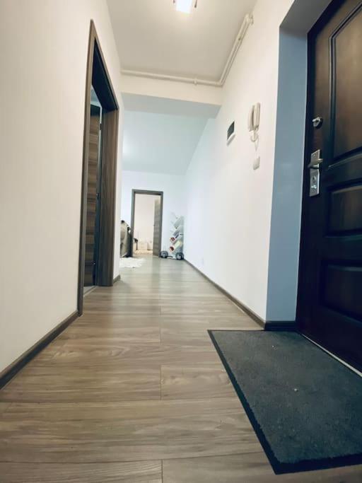 Apartament 2 Camere Modern Si Confortabil Giroc Exterior photo