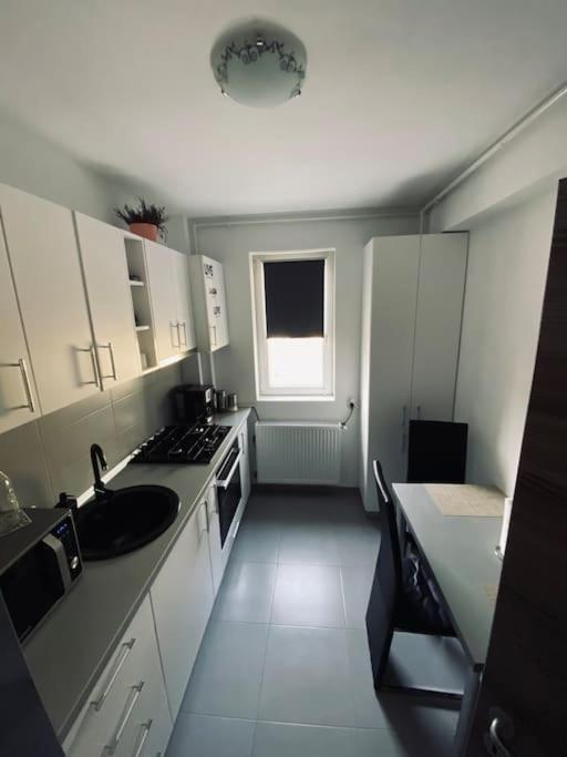 Apartament 2 Camere Modern Si Confortabil Giroc Exterior photo